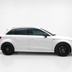 Μαρσπιέ Audi A3 8V Sportback (2013-2020)